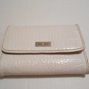 Liz&Co. White Wallet